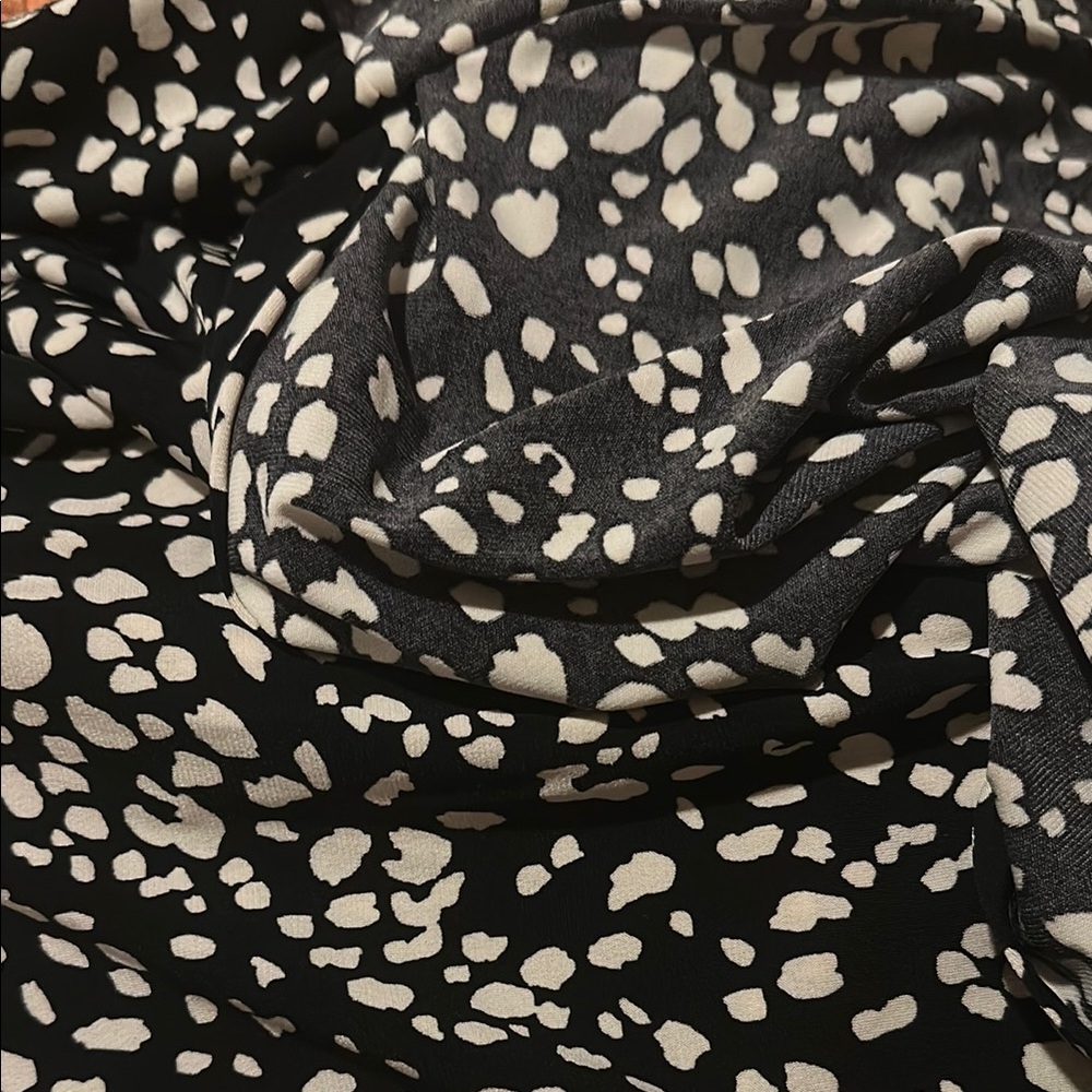 KATE and LILY SZ 16W Black and White Patterned Dress - Picture 5 of 9